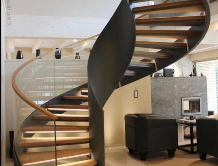 پله چوبی: ۷ دلیل بی‌چون و چرا برای انتخاب چوب به عنوان بهترین گزینه پله‌سازی