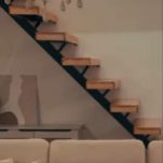 کاور چوبی پله محور