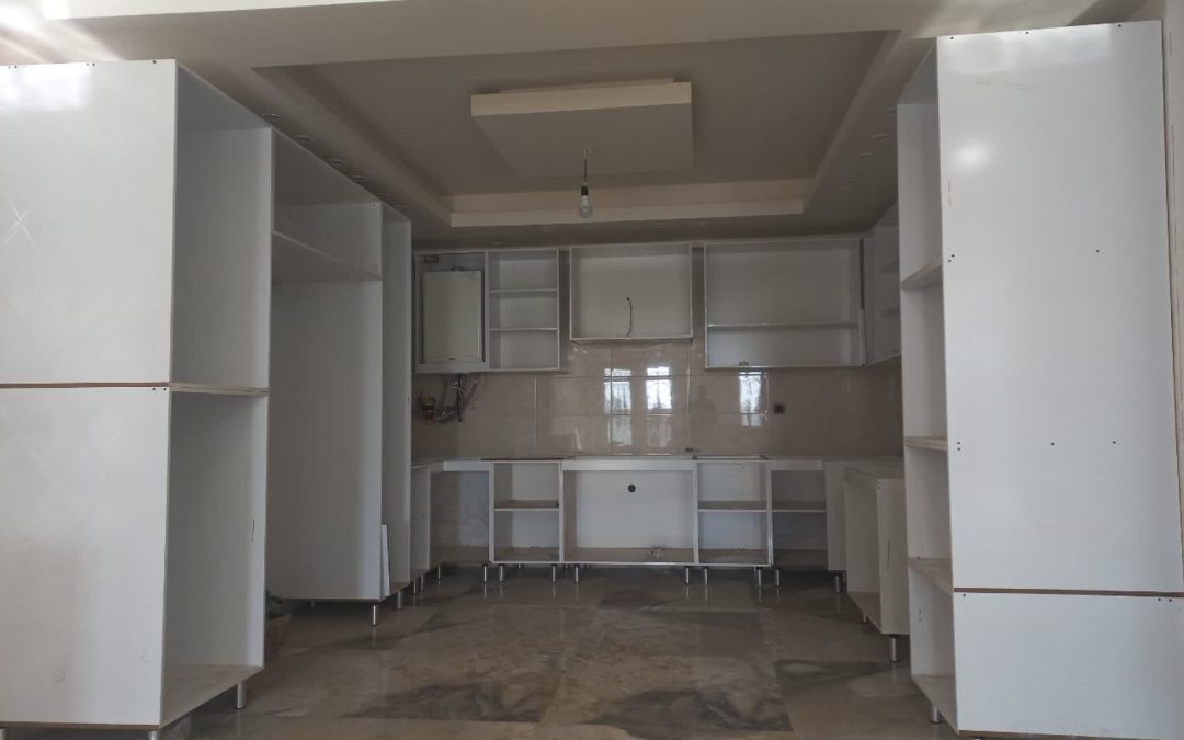 اجرا و نصب و تعمیرات کابینت آشپزخانه